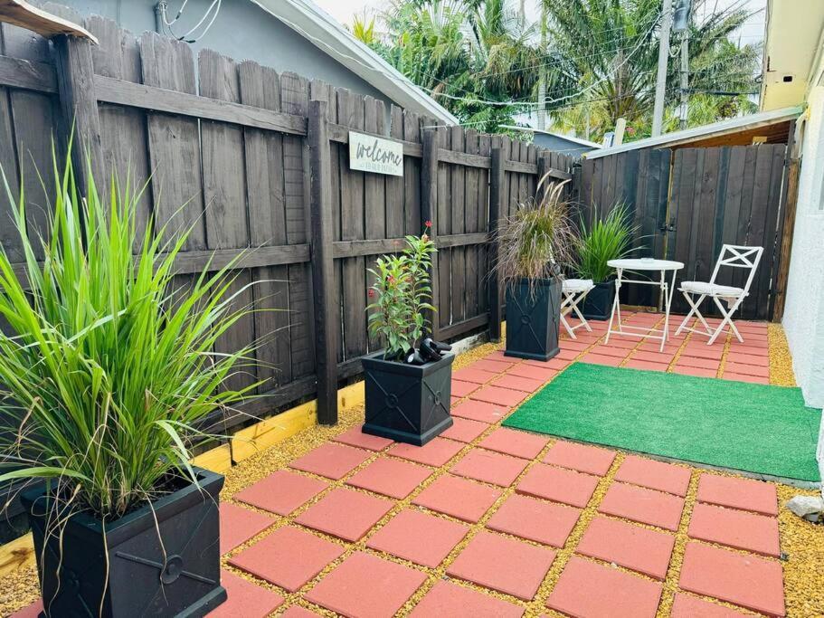 Studio With Terrace Near Hard Rock-Patio Hollywood Esterno foto